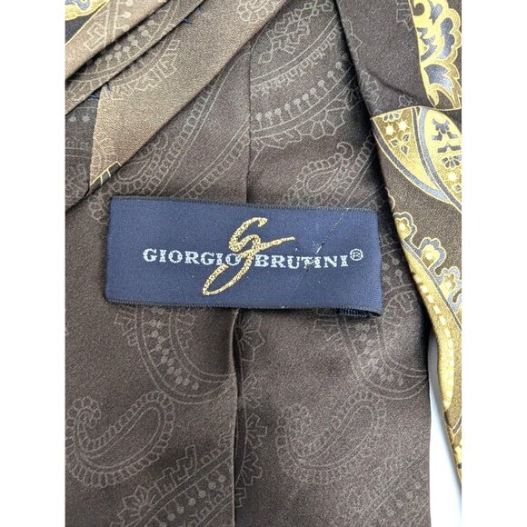Giorgio Brutini Brown and Gold Geometric Silk Necktie Standard 59 Inch - Picture 5 of 6
